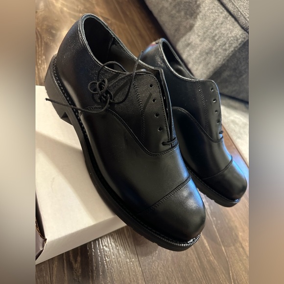 Men Black Leather Derby Shoes - Picture 2 of 6